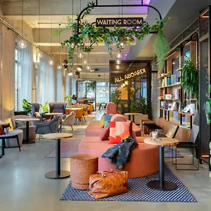 Moxy Ostbahnhof Otel